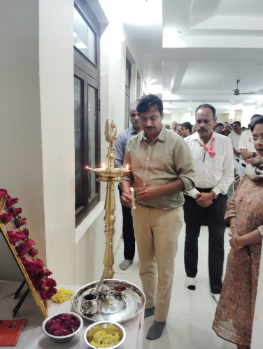 जिला सहकारी केंद्रीय बैंक मर्यादित, विदिशा की 110वीं वार्षिक साधारण सभा का आयोजन दिनांक 20 सितंबर 2025 को सम्पन्न हुआ। जिसमें शाखाओं एवं समितियों के उत्कृष